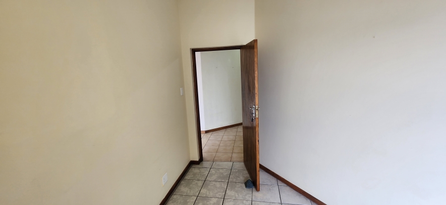 5 Bedroom Property for Sale in Dana Bay Western Cape